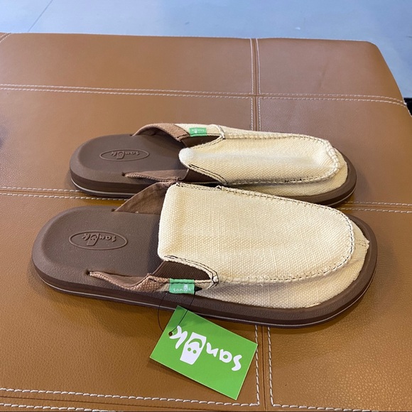 sanuk shop near me